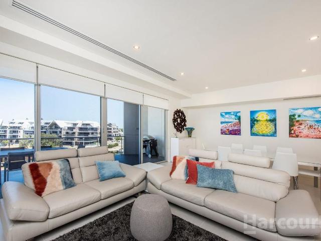 9/3 Veneto Lane, MANDURAH, WA 6210