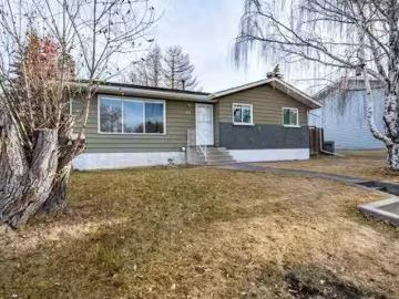 Sylvan Lake, Alberta - Patio, Garden, Deck