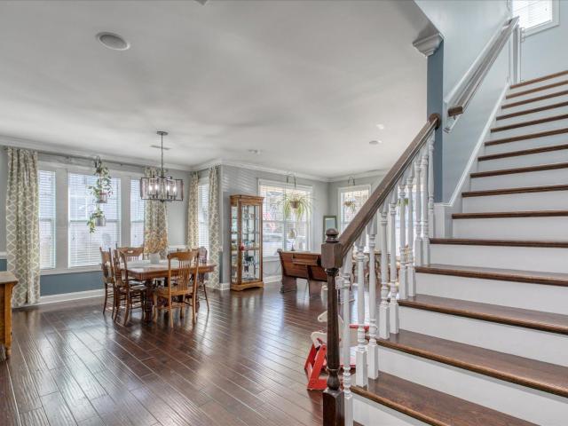 93 Woods Manor Lane