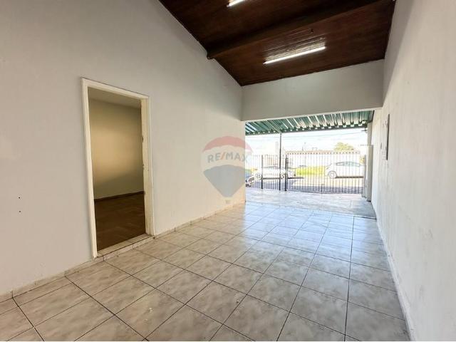 93 Área Útil Casa Alugar, 2 Dormitórios localizado em Centro, Capivari, São Paulo, 13360 708 | Brasil