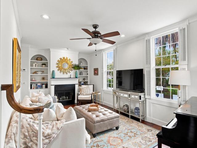 93 Beaufain Street Apt A