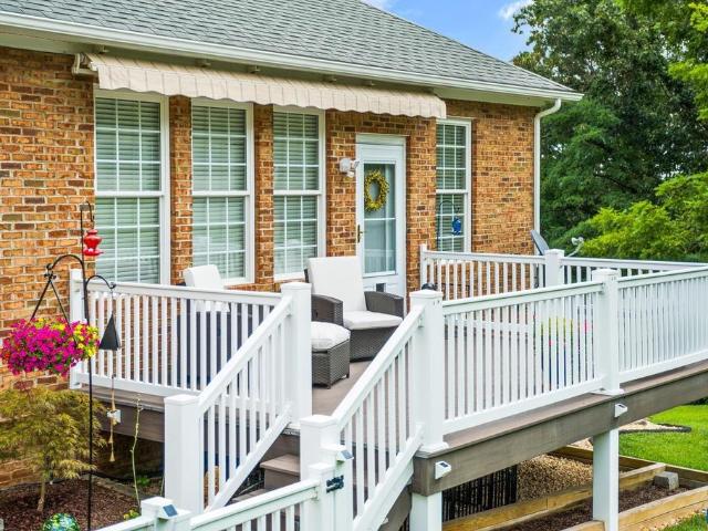 93 Cedar Creek Ln