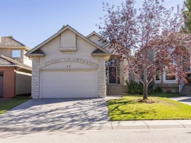 93 Coach Court Sw, Calgary, AB, T3H 4P7 house for sale | Listing ID A2349 | Royal LePage