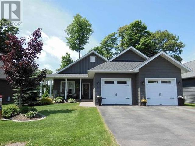 93 Crimson Ridge Dr, Sault Ste. Marie, ON, P6A 0B5 house for sale | Listing ID SM262521 | Royal LePage