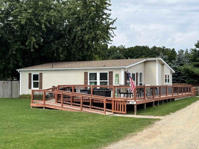 93 E Kapplinger Dr, Farwell, MI 48622