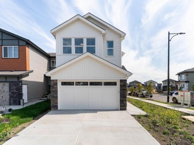 93 Elliott Wynd, Fort Saskatchewan, AB, T8L 1R8 house for sale | Listing ID E4498 | Royal LePage