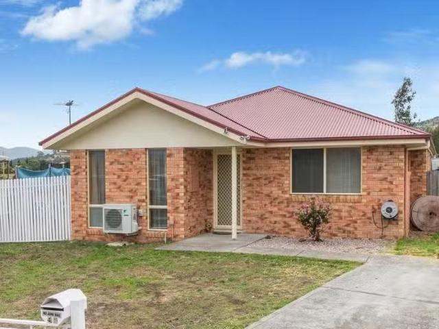 93 Fisher Drive, HERDSMANS COVE, TAS 7030 House for Rent