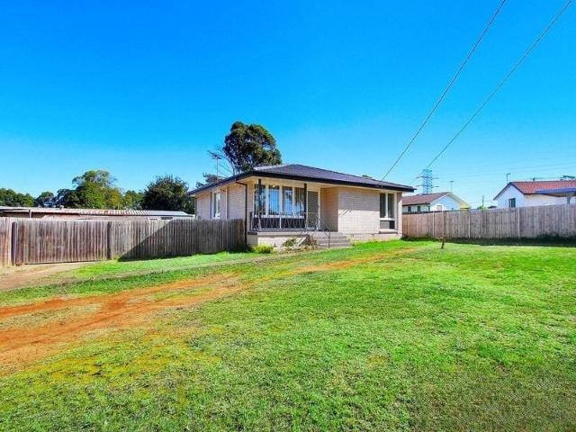 93 Luxford Road Whalan NSW