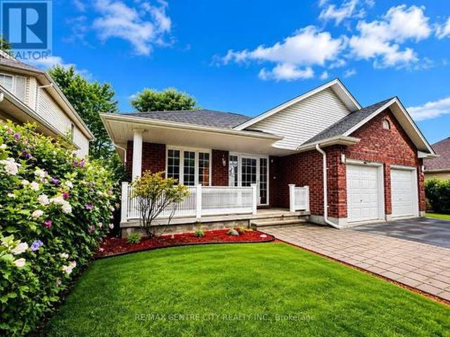 93 Mctaggart Court, London North C, ON, N5X 3L9 house for sale | Listing ID X13822 | Royal LePage