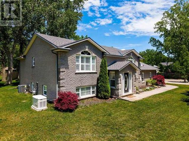 93 Park Street, Fort Erie Ridgeway, ON, L0S 1N0 house for sale | Listing ID X13472 | Royal LePage