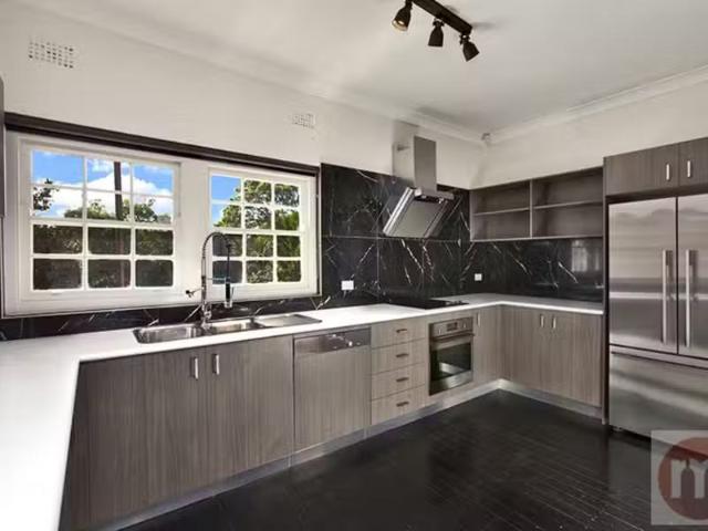 93 Ryde Road, Hunters Hill House for rent Listed by Cesare Su.