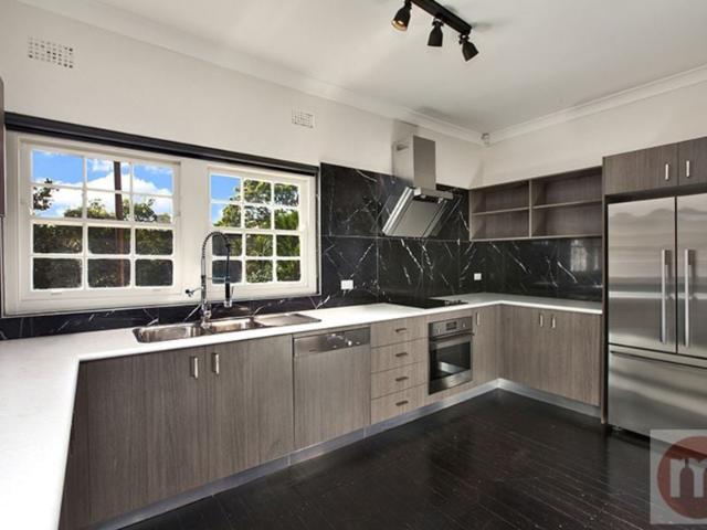 93 Ryde Road, Hunters Hill | Roger Mickhail Property