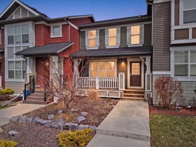 93 Sunvalley Road, Cochrane, AB, T4C 0X7 house for sale | Listing ID A2333 | Royal LePage
