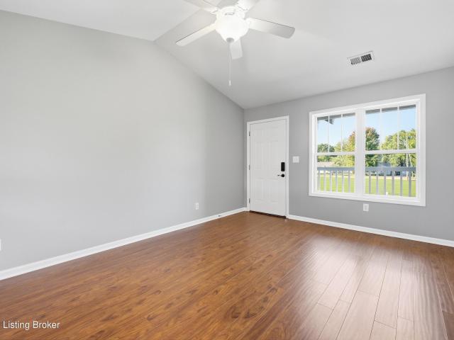 9005 Falcon Crest Ct 217