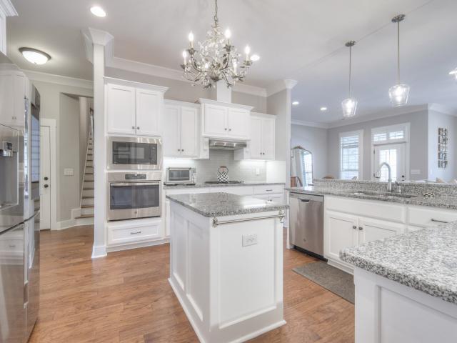9006 Safe Haven Pl