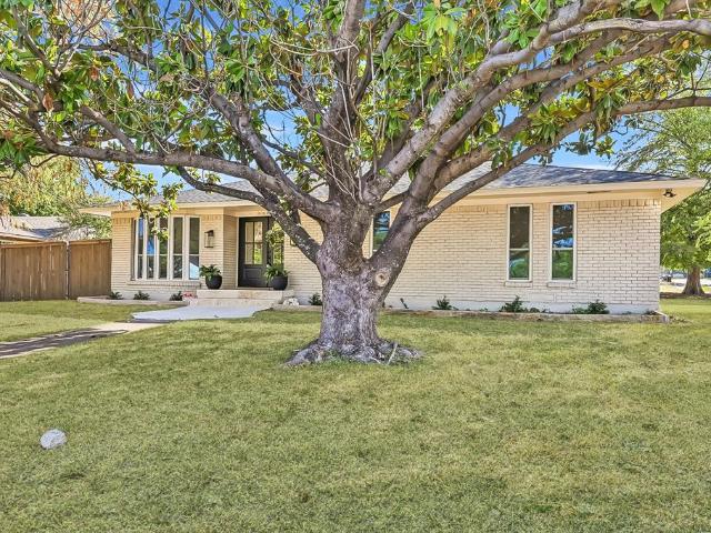 9008 Flicker Lane