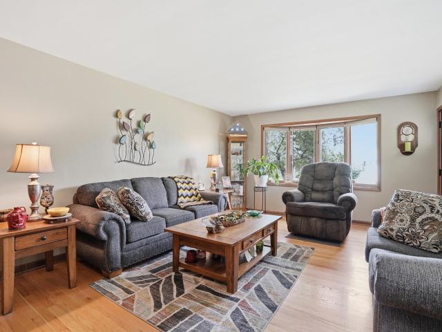 9008 Hess Drive