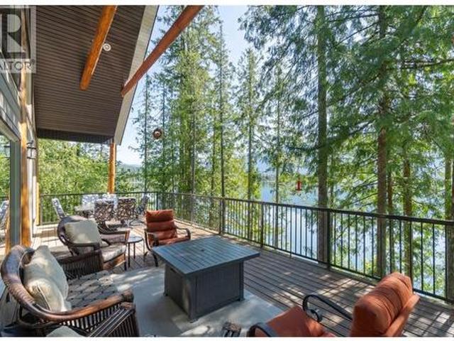 9000 Seymour Arm Main Fsr Unit# 12 & 13, Seymour Arm, BC, V0E 1M0 house for sale | Listing ID 10383 | Royal LePage