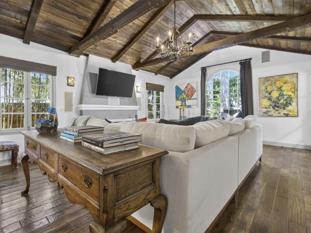 9002 Norma Place, West Hollywood, US, CA