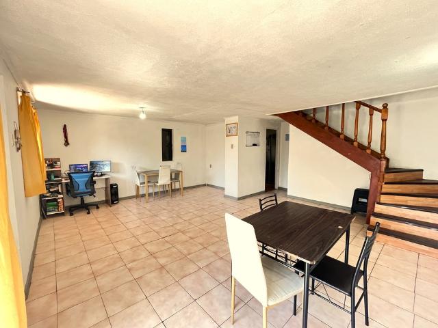 $ 900.000 Casa en Arriendo en Maipú 4 dormitorios 3 baños / Bvalue Corredores de Propiedades