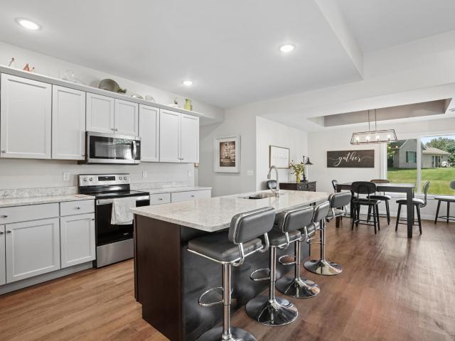 900 19th Street SE