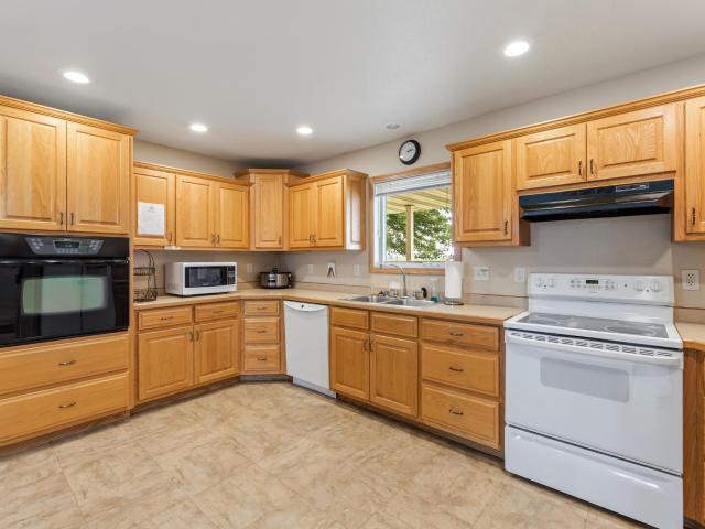 900 Courtney Drive