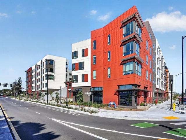 900 Chestnut St, Redwood City, CA 94063