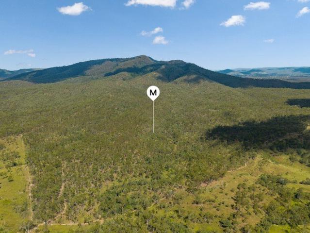 900 Acres of Natural Privacy
