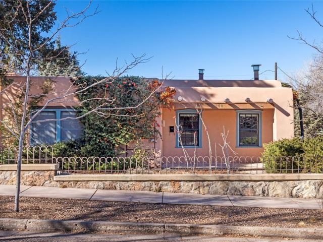 900 Gildersleeve Street, Santa Fe, US, NM