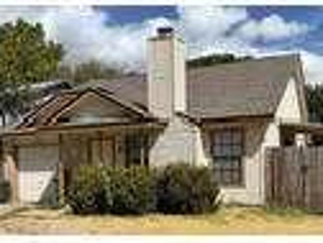 900 Greenbriar LOOP Round Rock TX 78664