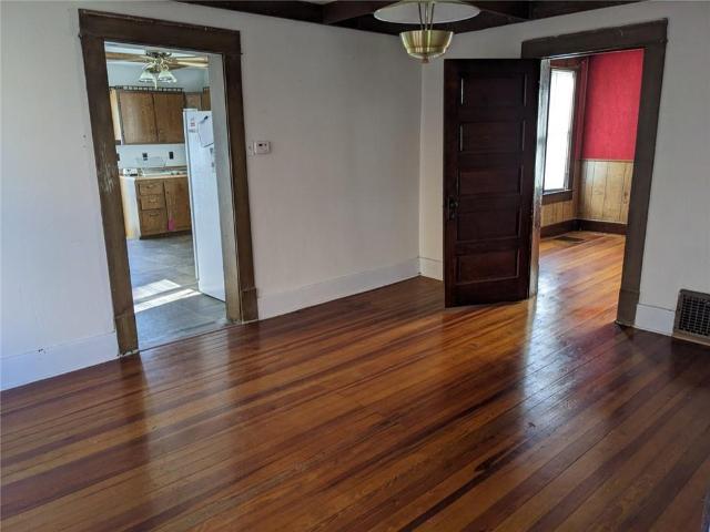 900 E Main Street