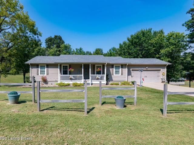 900 Hickory Dr