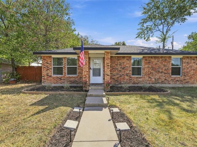 900 N Grand Avenue