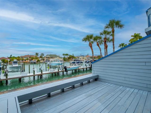 900 Pinellas Bayway S, Unit 109, Tierra Verde, FL 33715 | MLS #TB8468