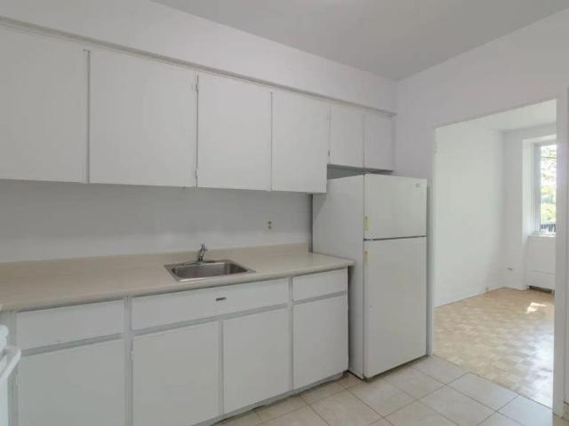 900 Rockland Avenue — 2 Bedroom unit 312
