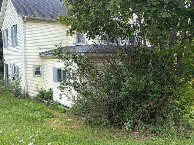 900 W 4th Ave