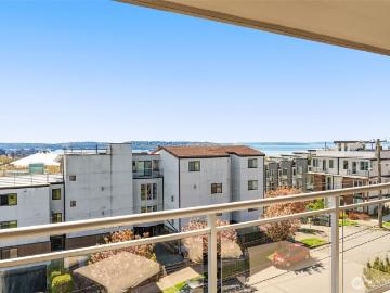 900 Warren Ave N, Unit 302, Seattle, WA 98109 | MLS #2531