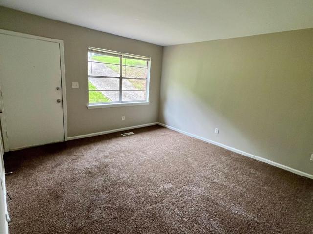 900 Von Dale Circle