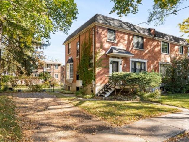 9015 Rue St Urbain, Montréal Ahuntsic Cartierville, QC, H2N 1S6 house for sale | Listing ID 11778 | Royal LePage