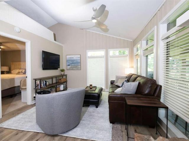 9010 Prestige Lane 2