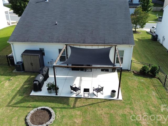 9012 Avery Meadows Drive