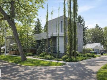 9012 98 Street, Edmonton, AB, T6E 3M5 house for sale | Listing ID E4485 | Royal LePage