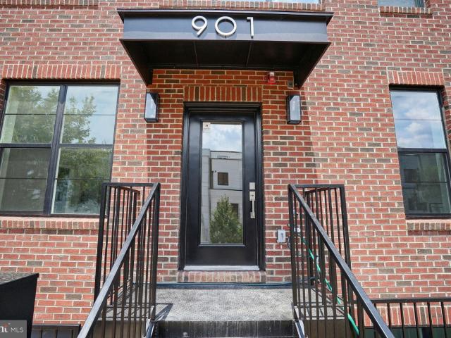 901 19th St NE, Unit PH2, Washington, DC 20002 | MLS #DCDC2269