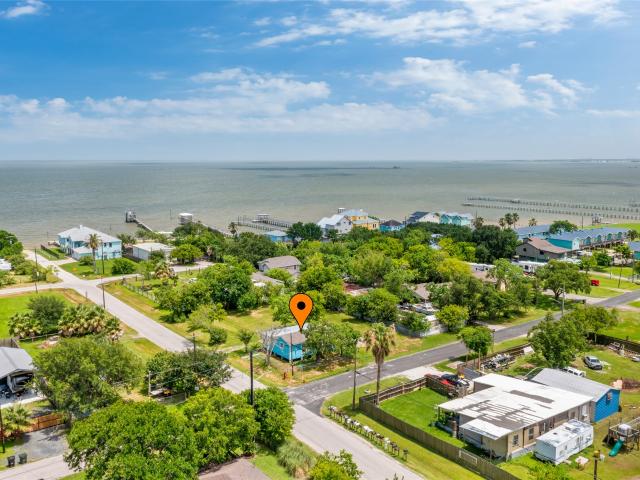 901 6th St, San Leon, TX 77539 | MLS #54804