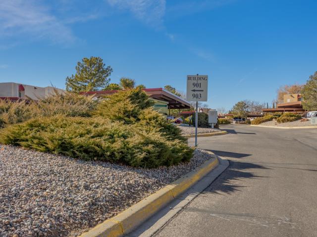 901 Country Club Drive SE APT D