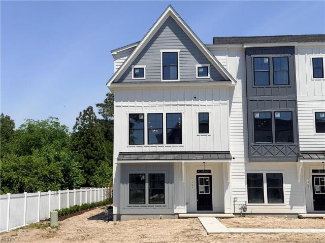 901 Bernard Ln