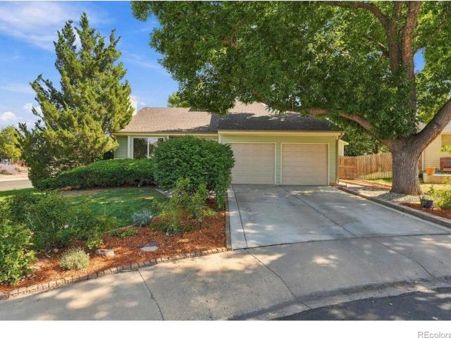 901 Bitterbrush Lane
