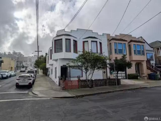 901 HANOVER ST, DALY CITY, CA 94014