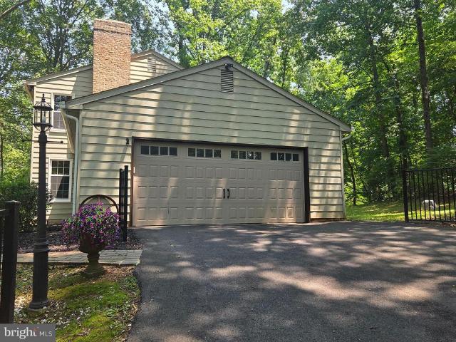 901 Southampton Road