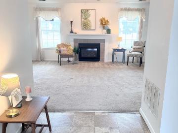 901 Peony Lane